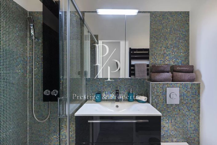 Image No.8-4 Bed Apartment for sale