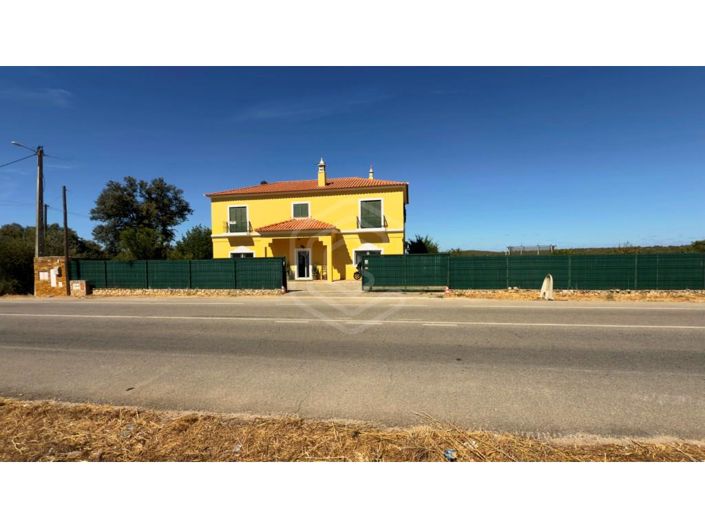 Image No.7-2 Bed House for sale