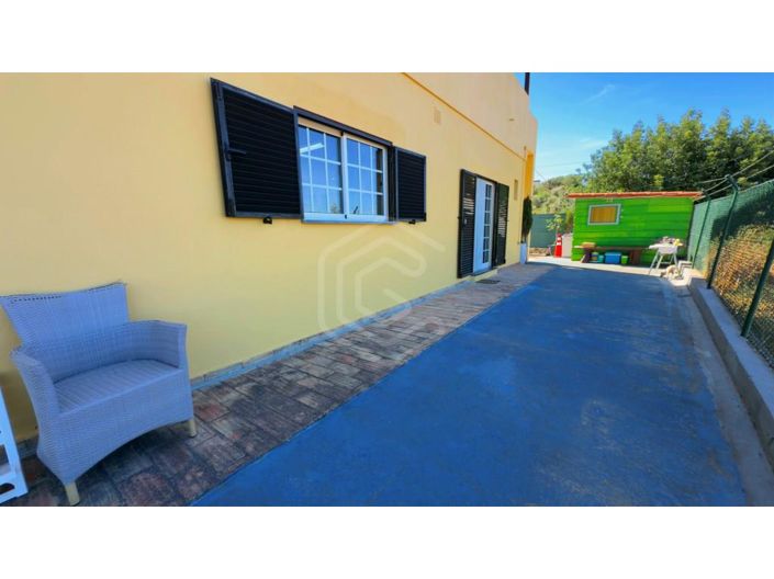 Image No.9-2 Bed House for sale