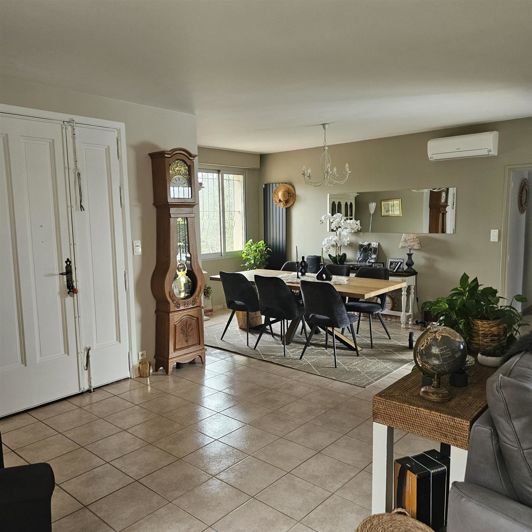 Image No.4-4 Bed House for sale