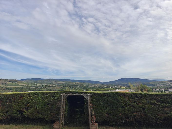 Image No.7-4 Bed House for sale