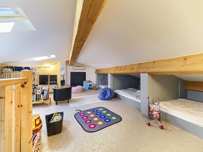 Image No.13-4 Bed House for sale