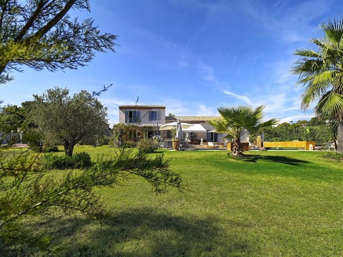 Image No.18-4 Bed House for sale