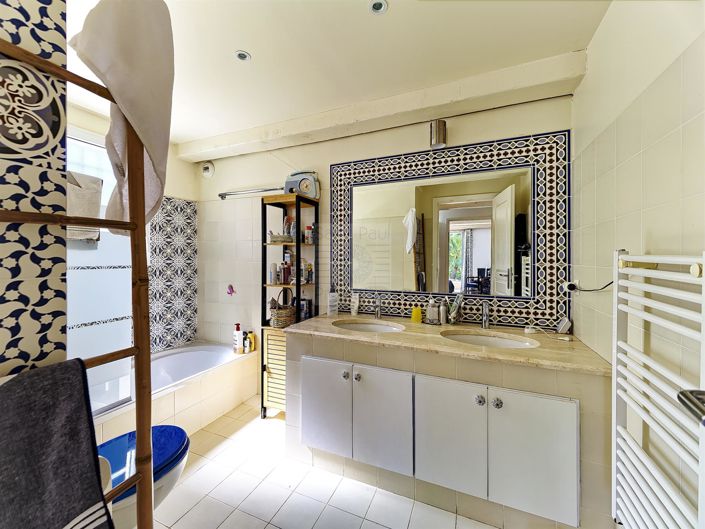 Image No.9-4 Bed House for sale