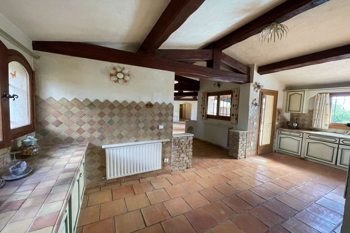 Image No.14-4 Bed House for sale