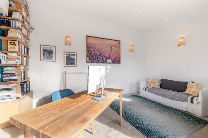 Image No.14-4 Bed House for sale