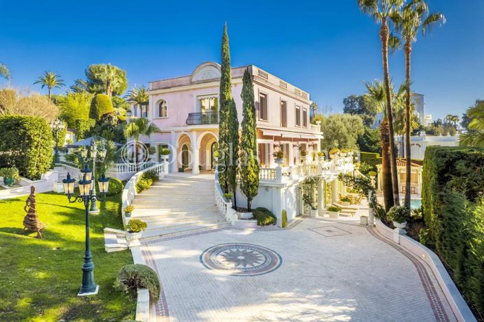 Image No.4-5 Bed House for sale