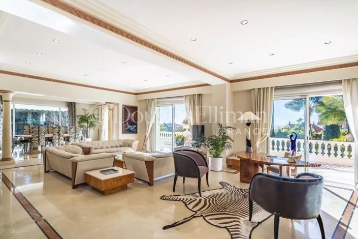 Image No.6-5 Bed House for sale