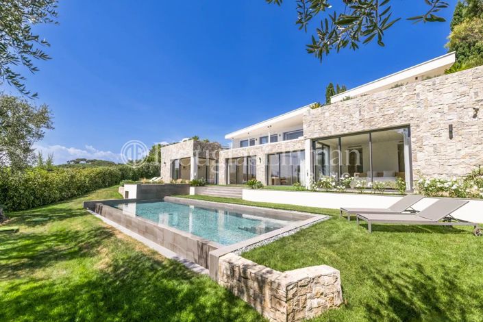 Image No.4-5 Bed House for sale