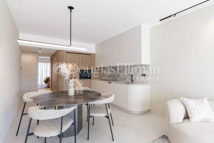 Image No.2-2 Bed Apartment for sale