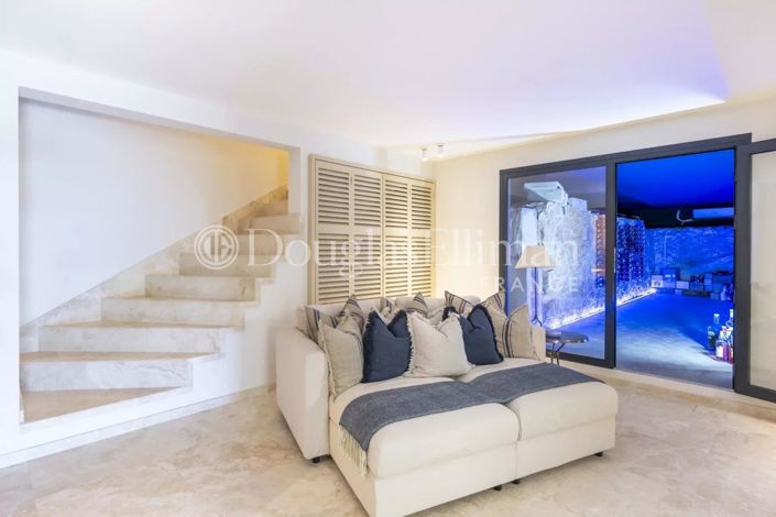 Image No.10-5 Bed House for sale