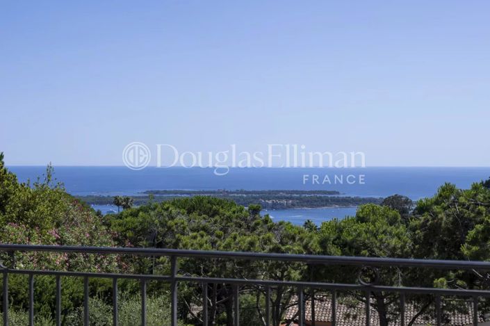 Image No.4-5 Bed House for sale