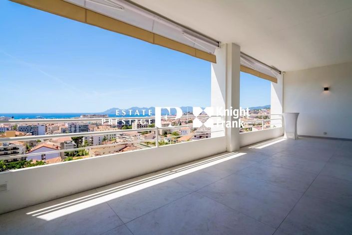 Image No.1-3 Bed Apartment for sale