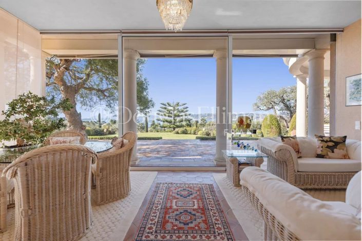 Image No.11-6 Bed House for sale