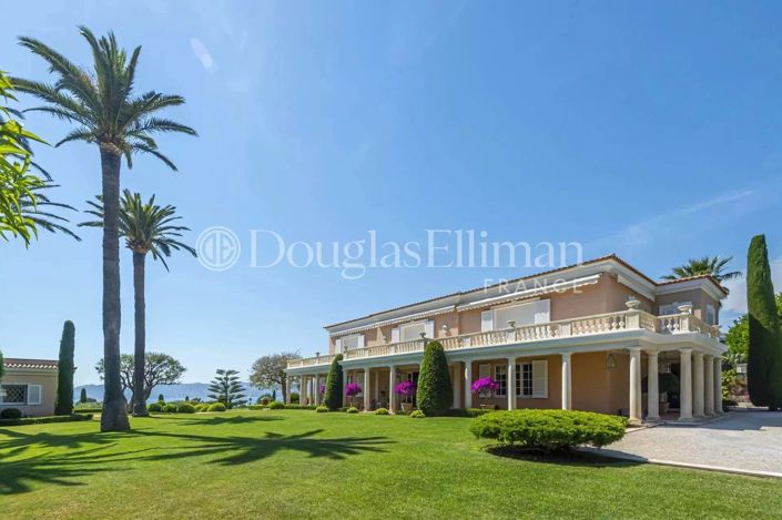 Image No.2-6 Bed House for sale