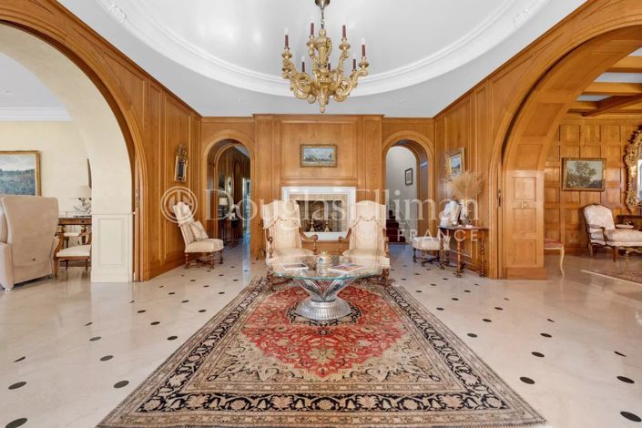 Image No.7-6 Bed House for sale