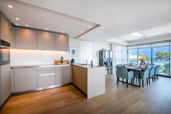 Image No.7-3 Bed Apartment for sale