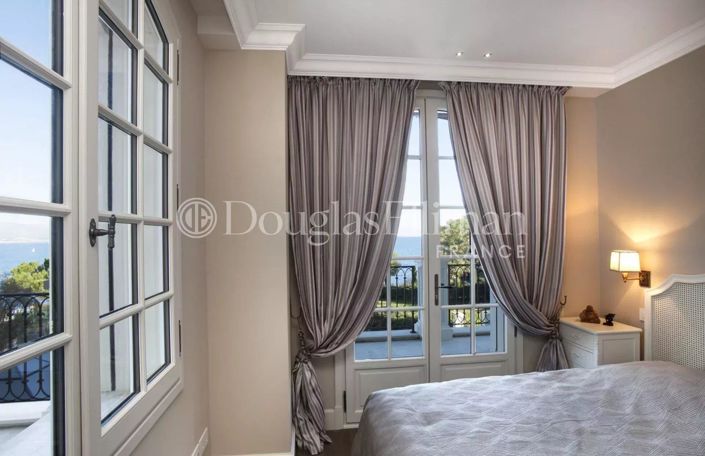 Image No.11-5 Bed House for sale