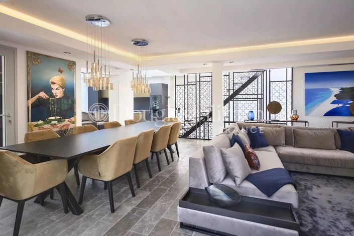 Image No.12-5 Bed House for sale