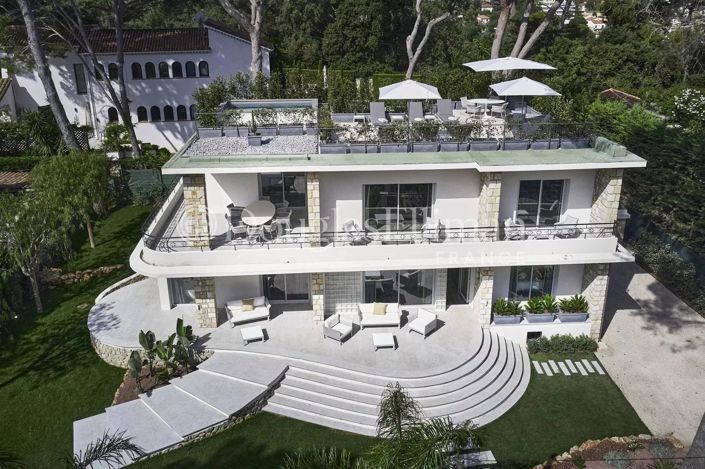 Image No.5-5 Bed House for sale