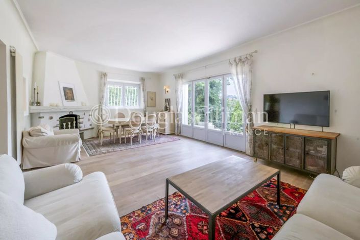 Image No.4-3 Bed House for sale