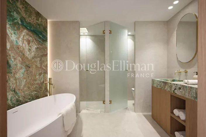 Image No.8-4 Bed Apartment for sale