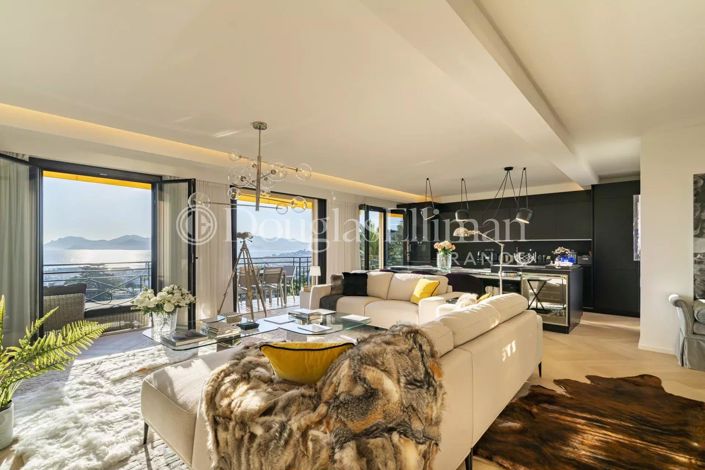 Image No.2-5 Bed Apartment for sale