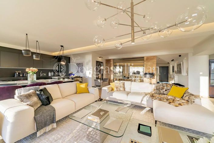 Image No.4-5 Bed Apartment for sale