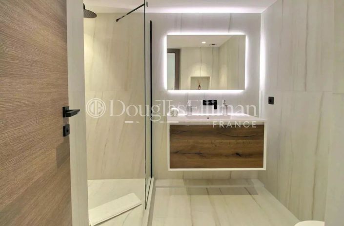 Image No.8-3 Bed Apartment for sale