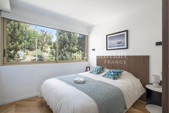 Image No.9-3 Bed Apartment for sale