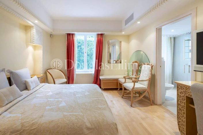 Image No.9-13 Bed House for sale