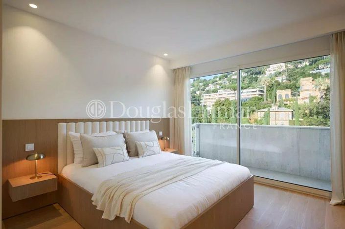 Image No.10-3 Bed Apartment for sale