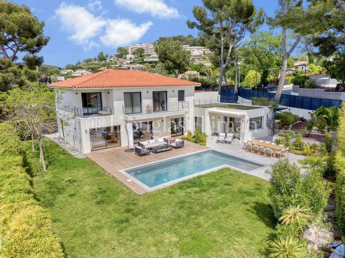 Image No.3-4 Bed House for sale