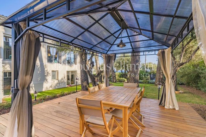 Image No.12-5 Bed House for sale