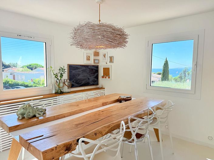 Image No.11-2 Bed House for sale