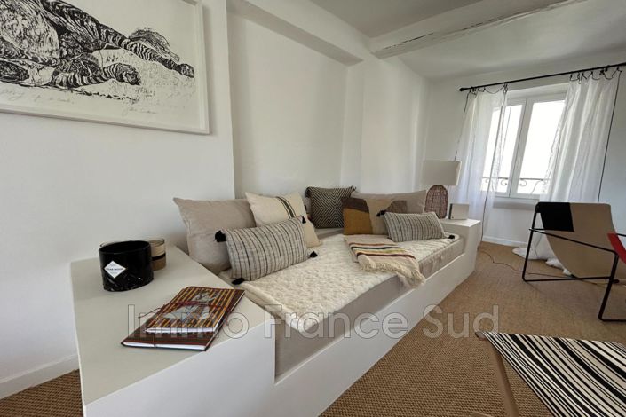 Image No.13-3 Bed House for sale