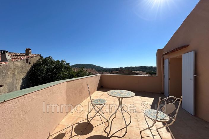 Image No.6-3 Bed House for sale