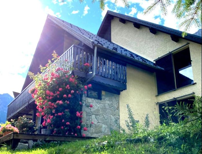 Image No.15-5 Bed House for sale