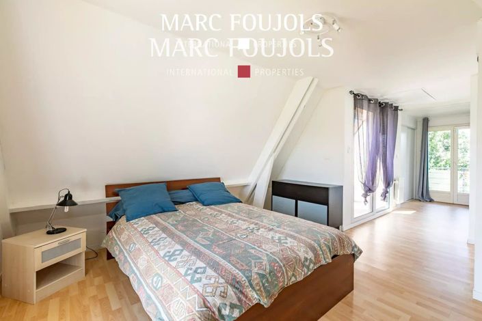 Image No.13-7 Bed House for sale