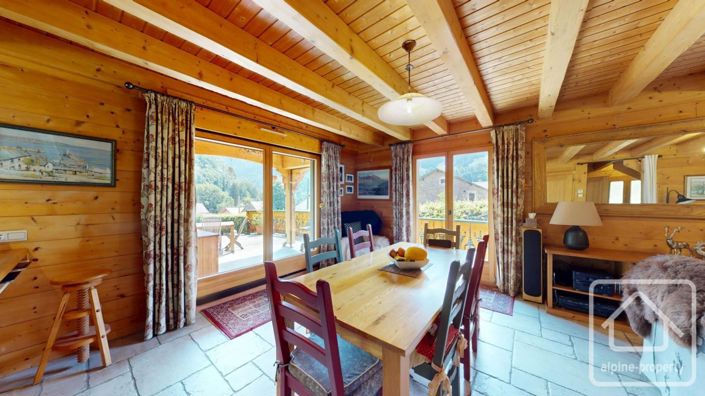 Image No.11-2 Bed Property for sale