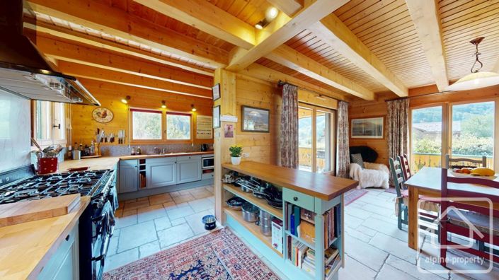 Image No.14-2 Bed Property for sale