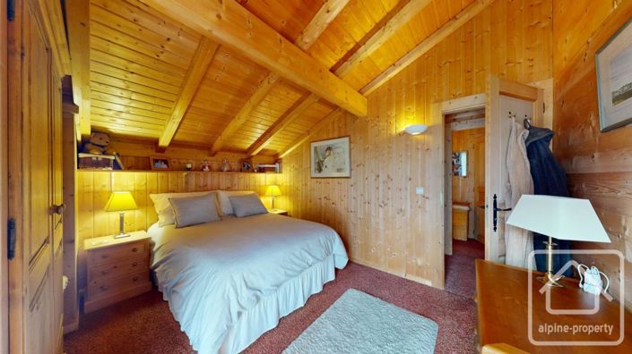 Image No.20-2 Bed Property for sale