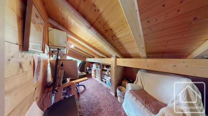 Image No.22-2 Bed Property for sale