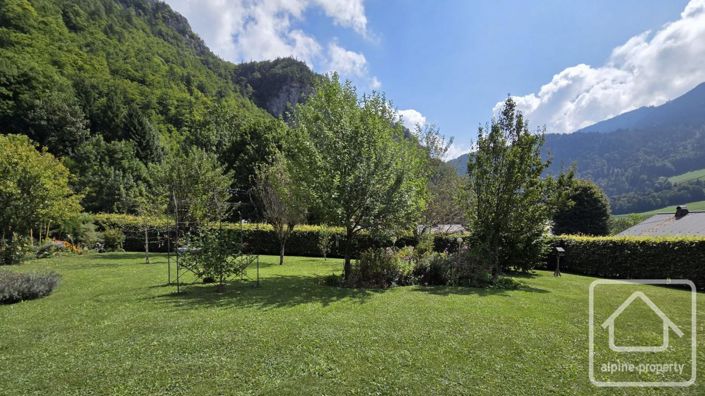 Image No.41-2 Bed Property for sale