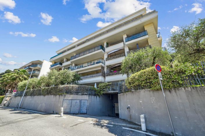 Image No.13-2 Bed Apartment for sale