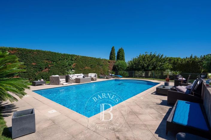 Image No.4-4 Bed House for sale