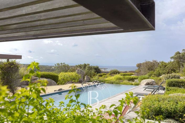 Image No.18-5 Bed House for sale