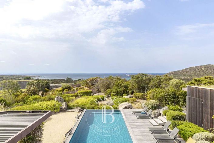 Image No.19-5 Bed House for sale