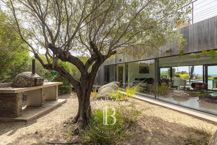 Image No.20-5 Bed House for sale