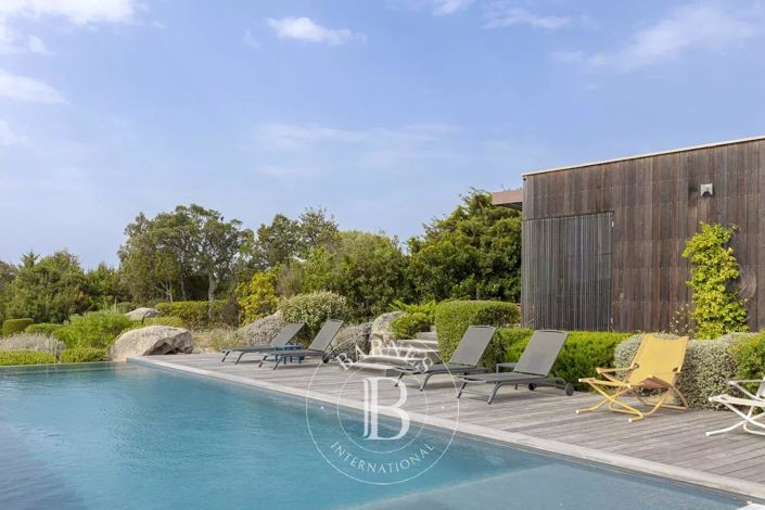 Image No.4-5 Bed House for sale